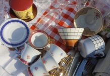 Szombaton jön a népszerű Kacatos garázsvásár