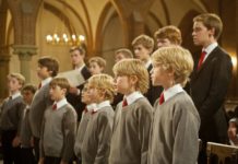 Német fiúkórus ad koncertet Dunakeszin