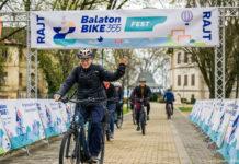 Ha kerékpározik, akkor irány a BalatonBike365 Port!