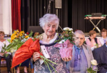 A nyugdíjas klub családként ünnepelte a tagjait