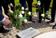 Dunakeszin az országzászlónál emlékeztek meg Trianonról