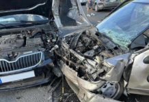 Frontális ütközés – személyi sérüléses baleset a Nádas úton