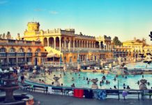 A főszezon félidejében országosan is jól teljesít a turizmus