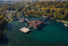 Tarolnak a hazai fürdők