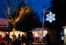 Fényárban úszik Dunakeszi