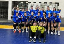 A véghajrában is kérik a szurkolást a VSD kézis lányai