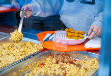 Elindult a svédasztalos ebédeltetés a gimnáziumban, de mi lesz az általános iskolákkal?