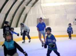 Gyakoroljon, mielőtt megnyílik a térség legnagyobb jégpályája