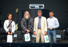 Itt látták meg a napvilágot és itt is élnek: átadták a “Dunakeszin születtem” okleveleket