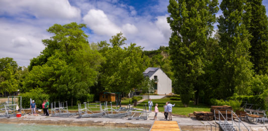 Újra itt a balatoni szeniorüdülés – Jelentkezzen!