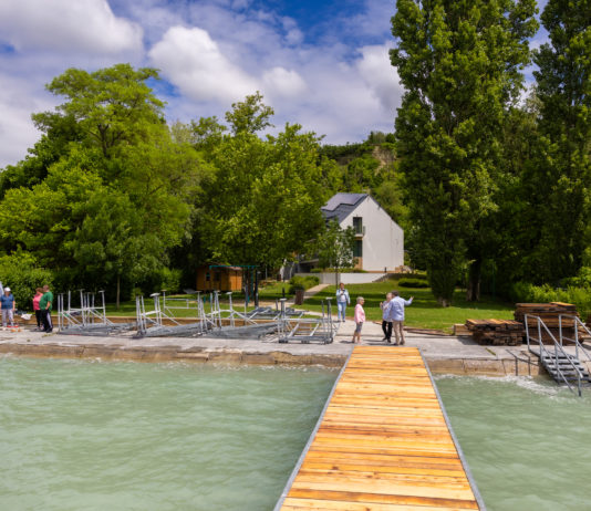 Újra itt a balatoni szeniorüdülés – Jelentkezzen!