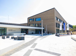 Elindult a jelentkezés a Lányi ingyenes felnőttképzéseire