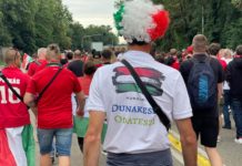 Több száz dunakeszi szurkoló Stuttgartban