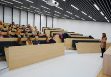 Az Európai Unió Oktatási Bizottsága járt a diáknegyedben