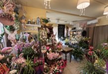 Utánajártunk a nőnapi virágtrendeknek Dunakeszin