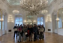 Kincskeresésre indultak a Radnóti gimázium németesei