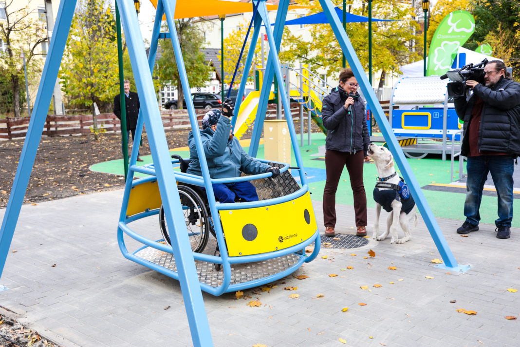 20251028-Inkluzív játszótér-Béke utca-33 (1)