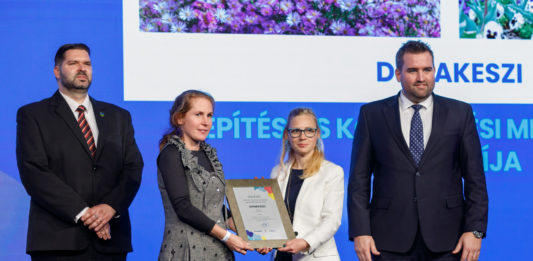 Ismét díjazták a virágos Dunakeszit