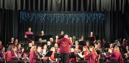 Telt ház, Disney-klasszikusok és növekvő zenekar – Különleges főpróbát tartottak a Dunakeszi Koncertfúvósok