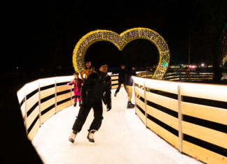 Dunakeszi Jégvilág – Ünnepi nyitvatartás