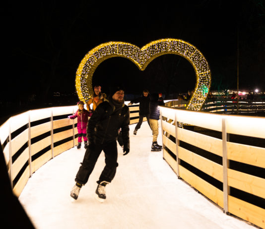 Dunakeszi Jégvilág – Ünnepi nyitvatartás