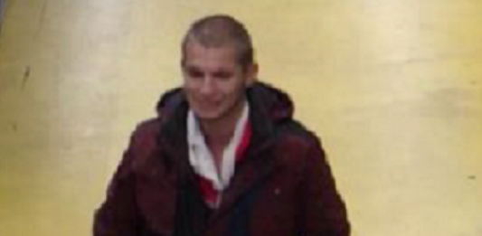 Akkumulátort és fúrókalapácsot lopott, segítsen azonosítani