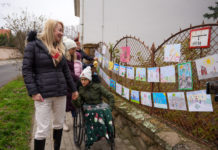 Rajzokon üzentek a gyerekek: „Mindannyian egyformák vagyunk, csak kicsit másképp” Dunakeszin