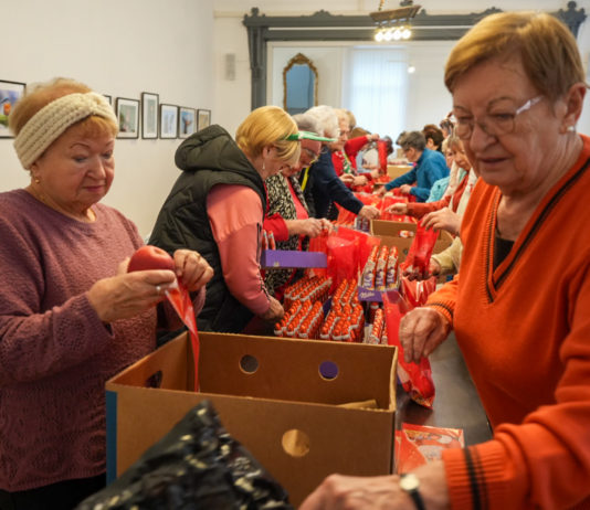 Dunakeszin élnek a Mikulás leglelkesebb segítői