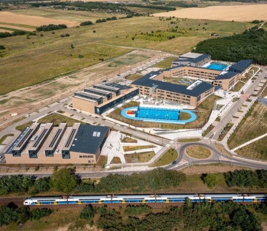 A Dunakeszi Diáknegyed elnyerte az Építési és Közlekedési Minisztérium nívódíját