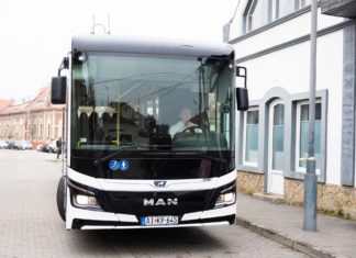 Ünnepi buszmenetrend