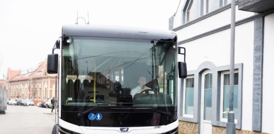 Ünnepi buszmenetrend