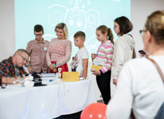 Vámos Robi a dunakeszi Auchan áruházban dedikál, ne hagyja ki!