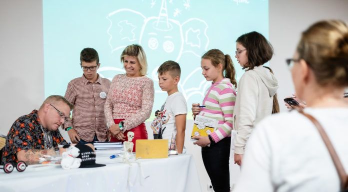 Vámos Robi a dunakeszi Auchan áruházban dedikál, ne hagyja ki!