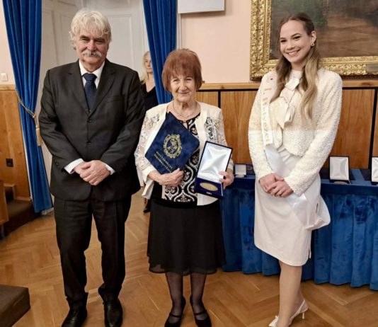 Dr. Domoszlai Erzsébet, a legendás zongoratanárnő Pest vármegye díszpolgára lett