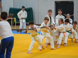 Önfeledt hangulatban ünnepeltek a Dunakeszi Sportmodell félévzáróján