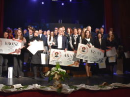 Trendi Aranyt szavalni 2026-ban? Igen!