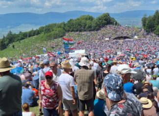 Vonattal a hithez, gyalog az önismerethez – A modern zarándokutak világa