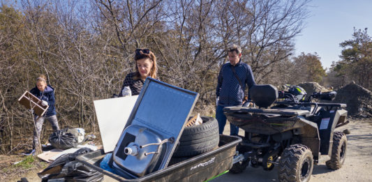 FRISSÍTÉS: Még egy II. világháborús tüzérségi lövedéket is találtak Dunakeszin a szemétszedés közben, amit robbantani kellett