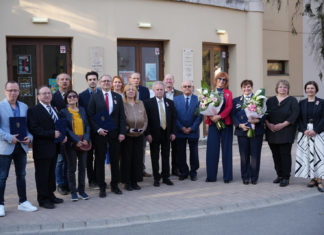 Átadták a városi kitüntetéseket, idén Zupka Sándor kapta meg a díszpolgári címet