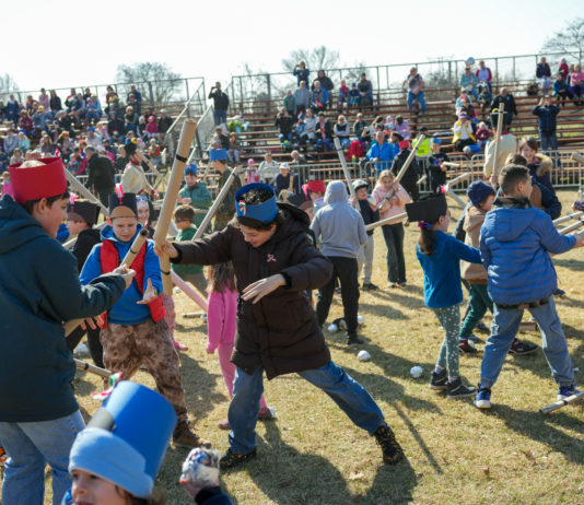 Újra megelevenedett a történelem: látványos csatabemutatóval ünnepeltünk a Katonadombon