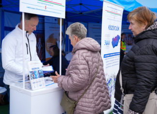 Magyarország legkorszerűbb szűrőkamionja érkezett Dunakeszire: 50-féle vizsgálat egy helyen