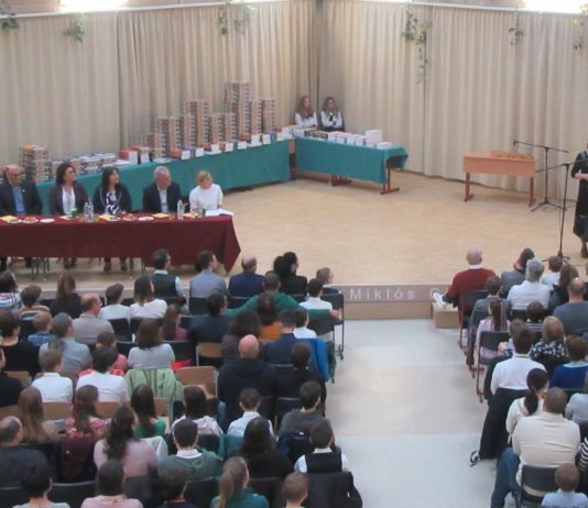 Kiemelkedő eredmények a Zrínyi Ilona Matematikaversenyen – A Radnóti diákjai ismét bizonyítottak