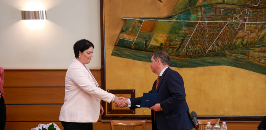 Átvette mandátumát dr. Miskolczi Orsolya Pest vármegye 5. választókerületében