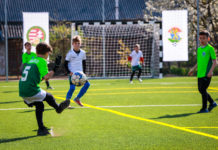 Új műfüves pályát avattak az Alsó-Majori Sport- és Közösségi Parkban