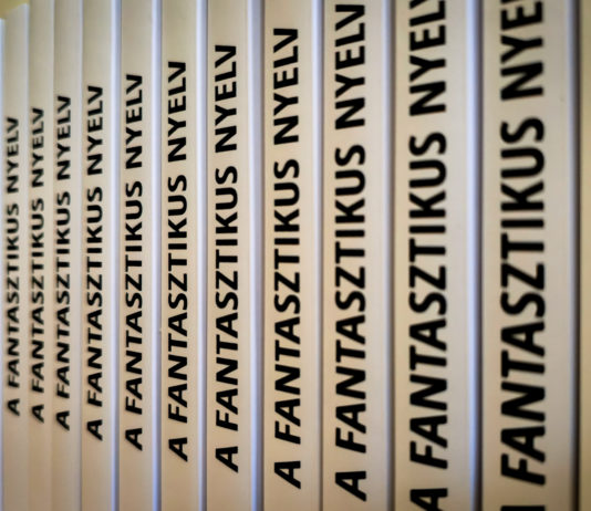 Új fejezetekkel bővült A fantasztikus nyelv – Még közelebb hozza az olvasót a magyar nyelv titkaihoz