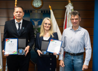 Elismeréseket adtak át a közbiztonságért végzett munkáért