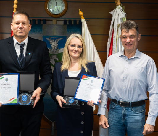Elismeréseket adtak át a közbiztonságért végzett munkáért