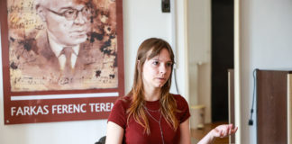 A lány, aki a zenét festménnyé formálta – Interjú Pintér Hannával