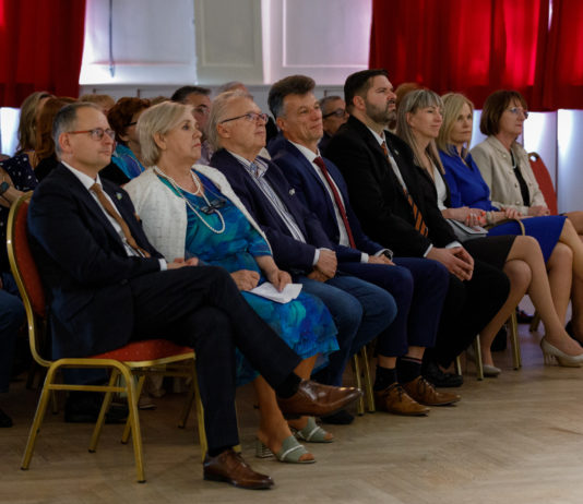 Száz év közösség és kultúra – Méltó ünnepséggel zárult a VOKE József Attila Művelődési Központ centenáriumi éve