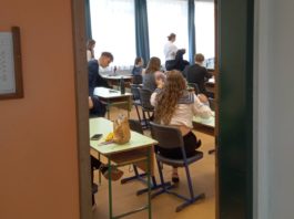 Könnyebb vagy nehezebb volt a magyarérettségi, mint várták? Szavazzon gyermeke véleménye alapján!